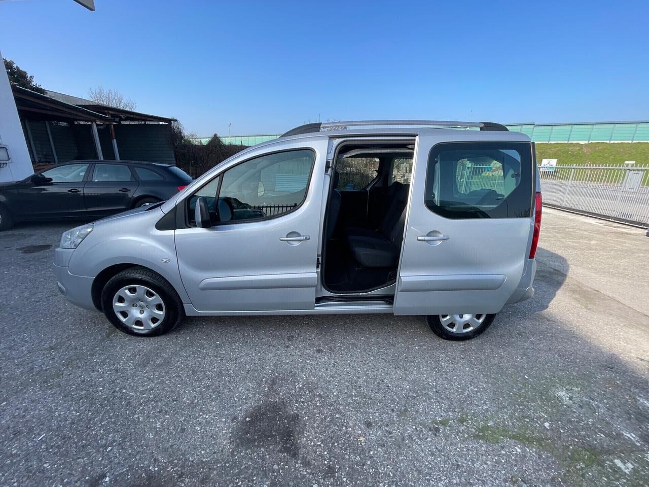 Peugeot Partner Tepee 1.6 HDi 92CV Premium