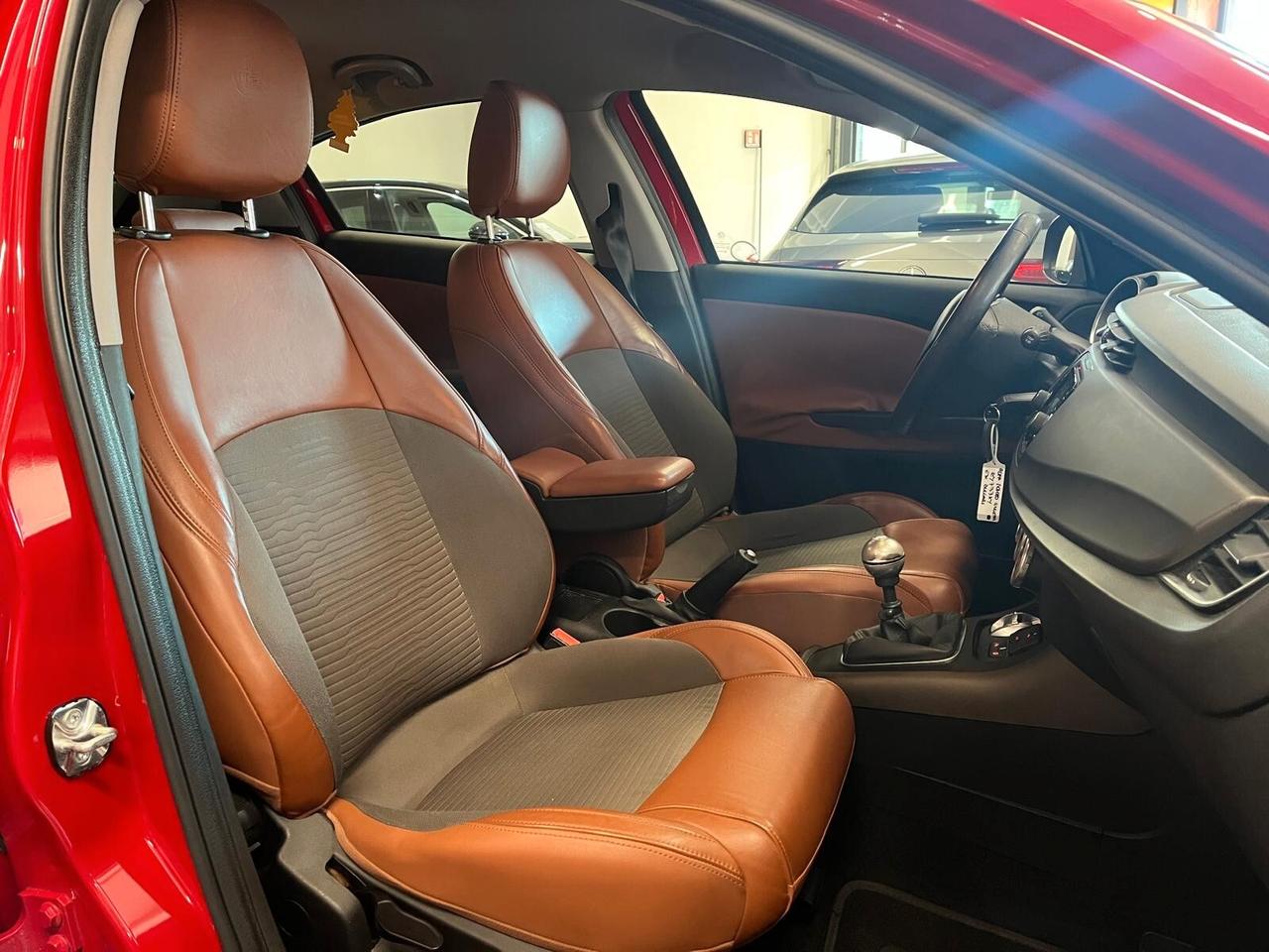 Alfa Romeo Giulietta 1.6 JTDm-2 105 CV Exclusive