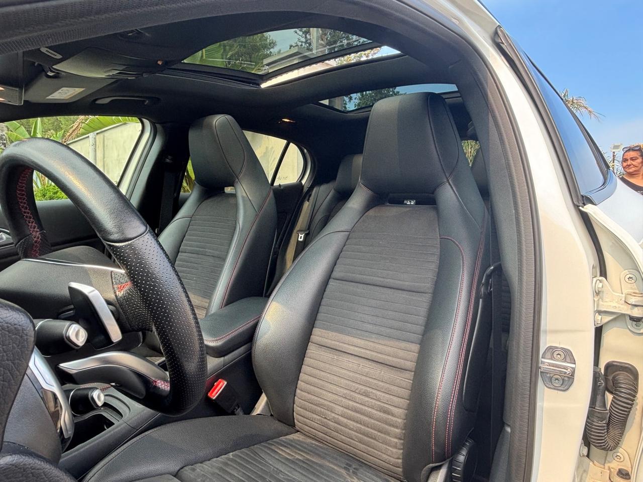 Mercedes-benz GLA 200 d Automatic Premium-2019