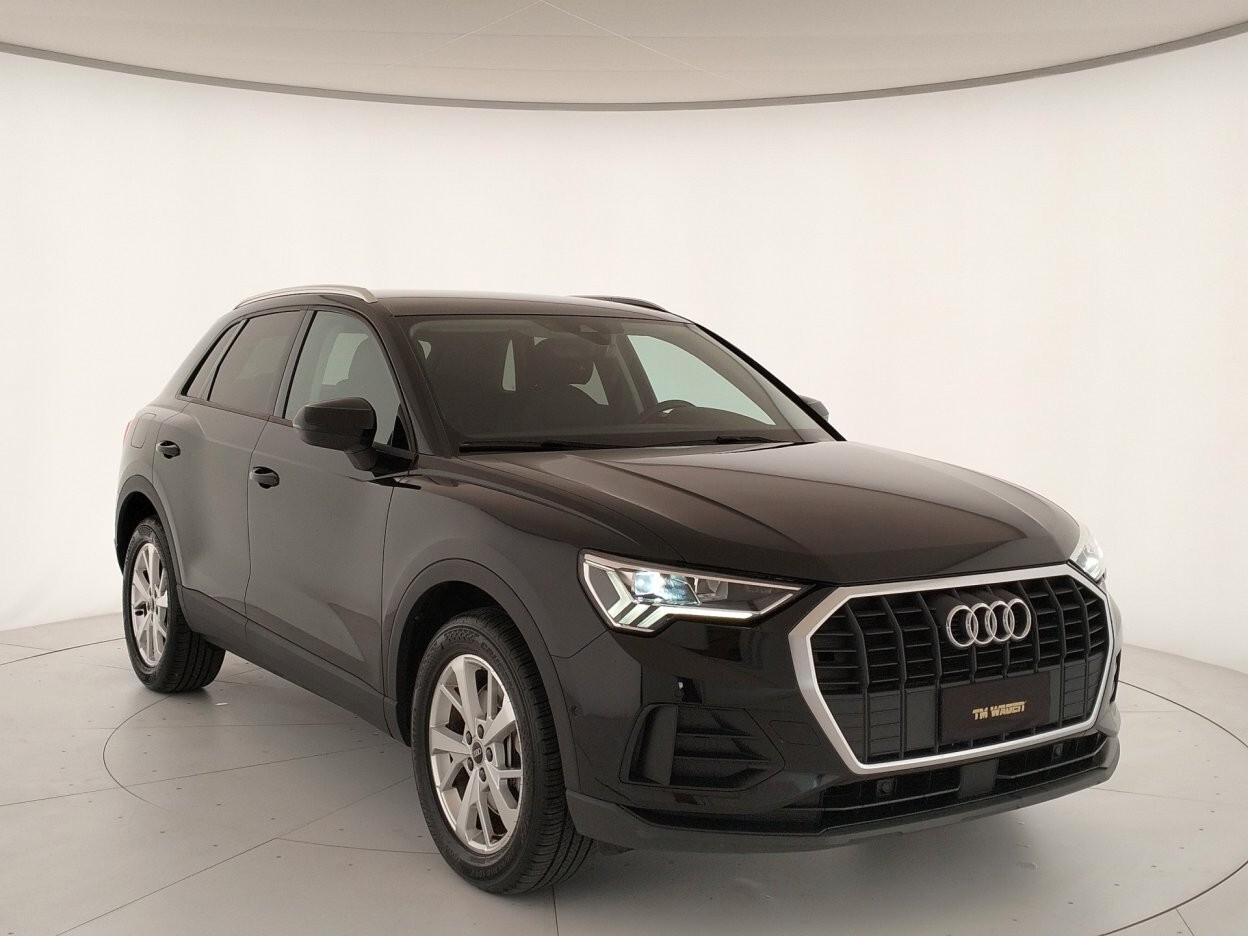 AUDI Q3 45 1.4 tfsi e Business s-tronic - IVA ESPOSTA