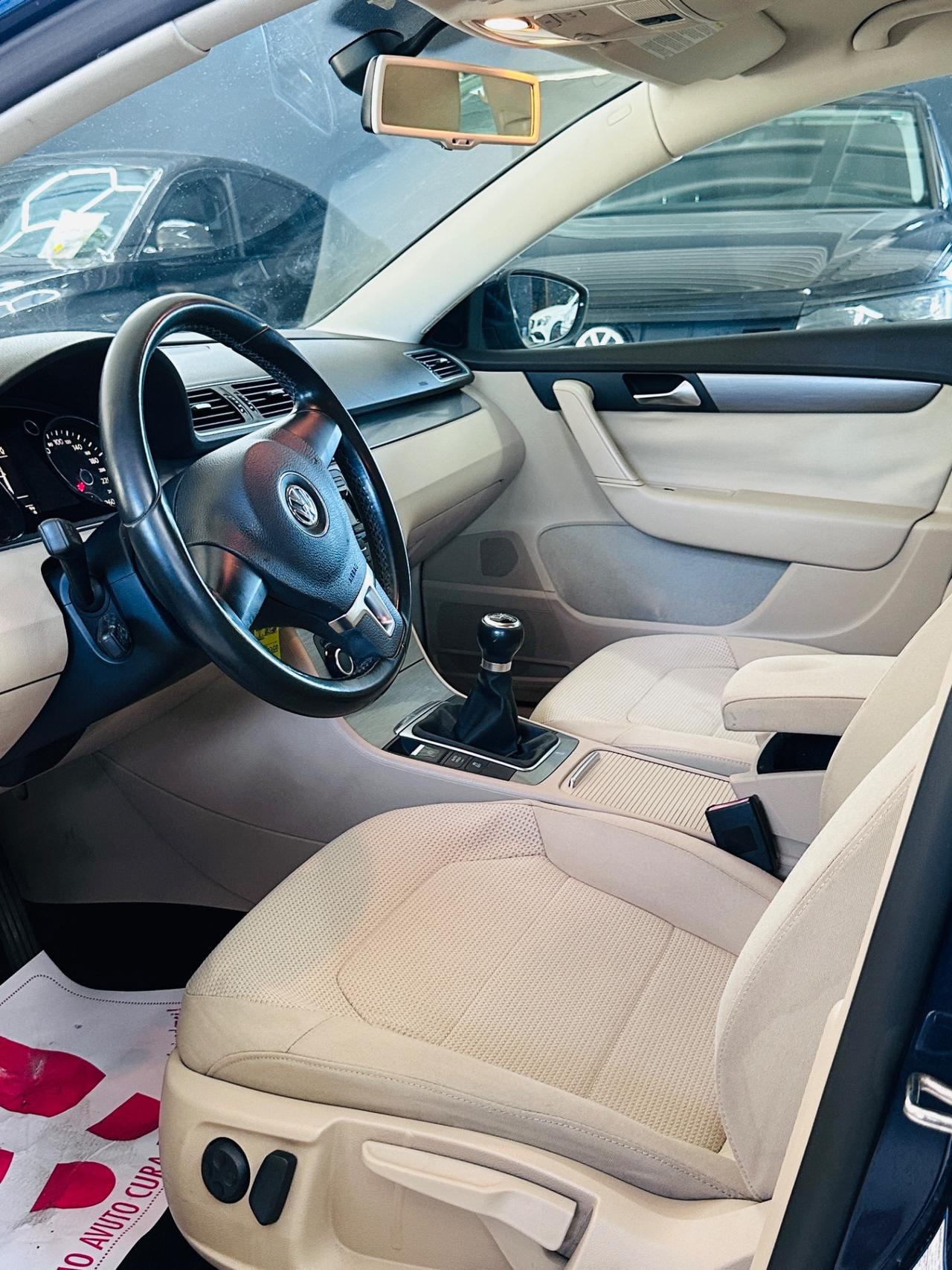 Volkswagen Passat 2.0 TDI Highline BERLINA