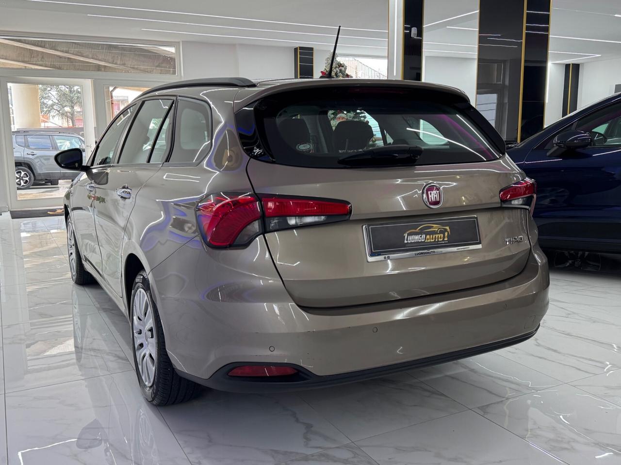 Fiat Tipo 1.6 Mjt SW Lounge Automatica