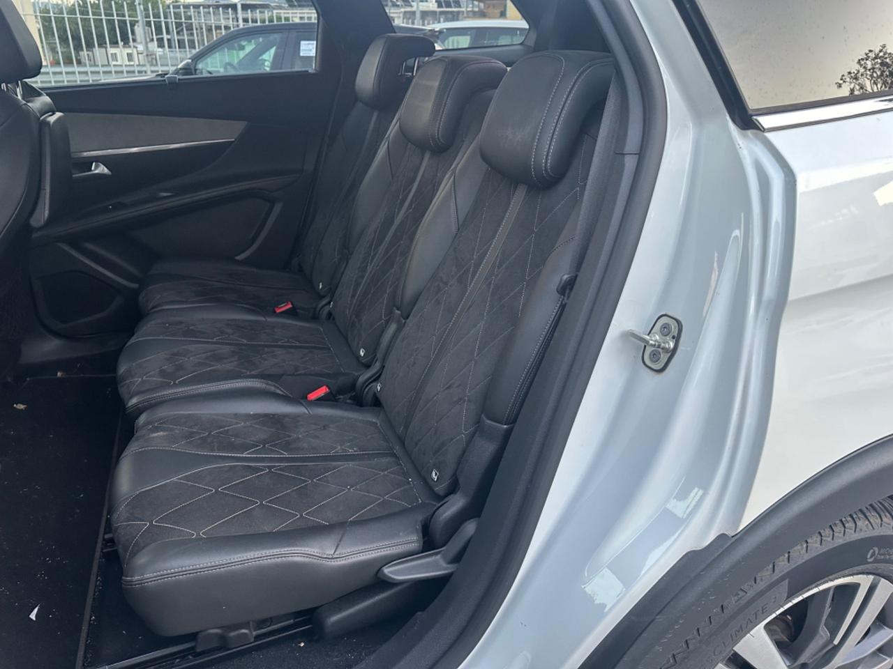 Peugeot 5008 BlueHDi 180 EAT8 GT/Pelle/Led/Full