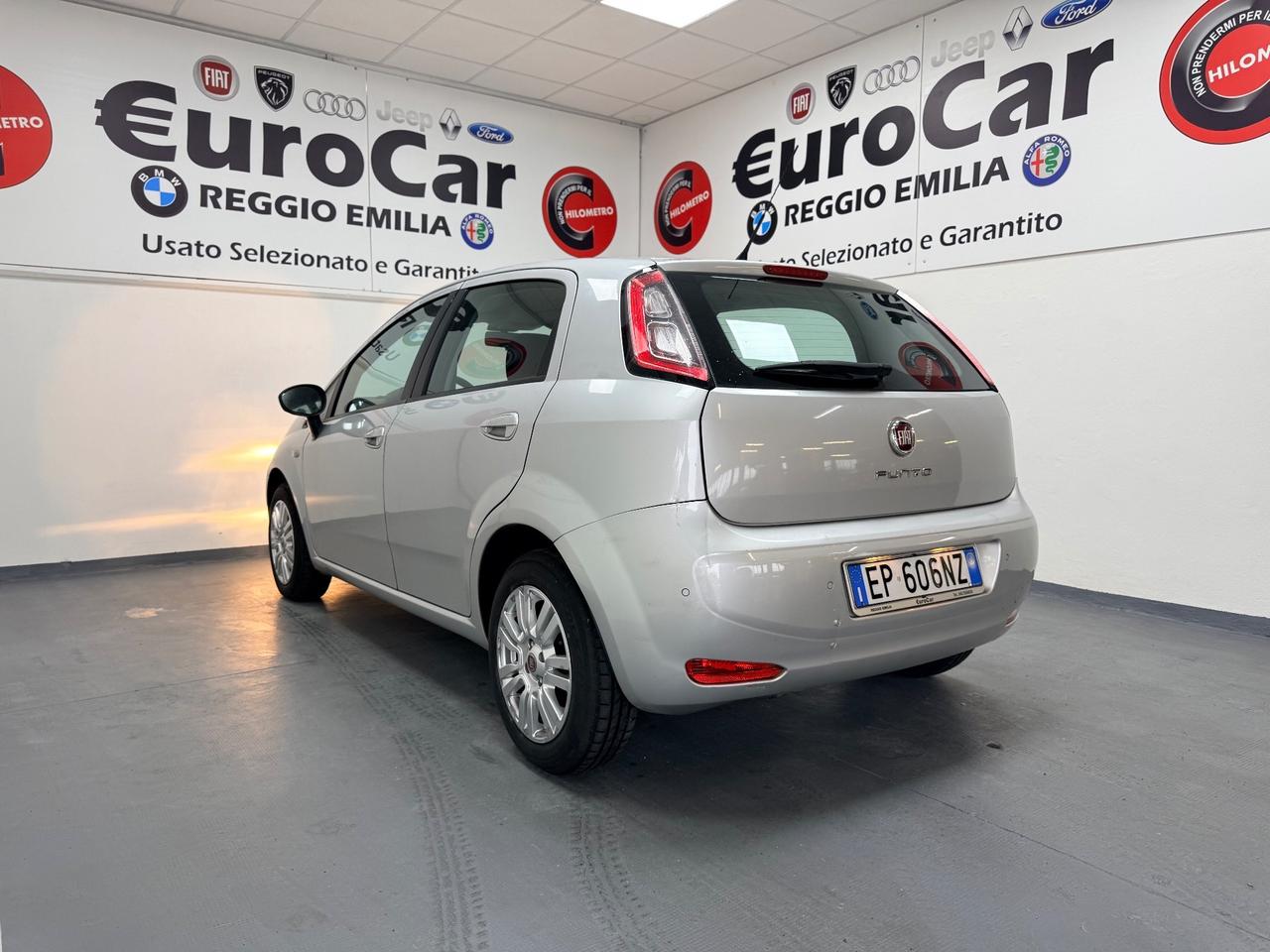 Fiat Punto 1.4 8V 5P GPL Lounge 01/2013 Neopatentati