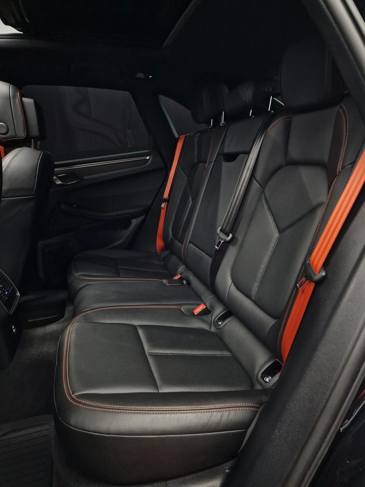 Porsche Macan 2.0 265CV Tetto Apribile