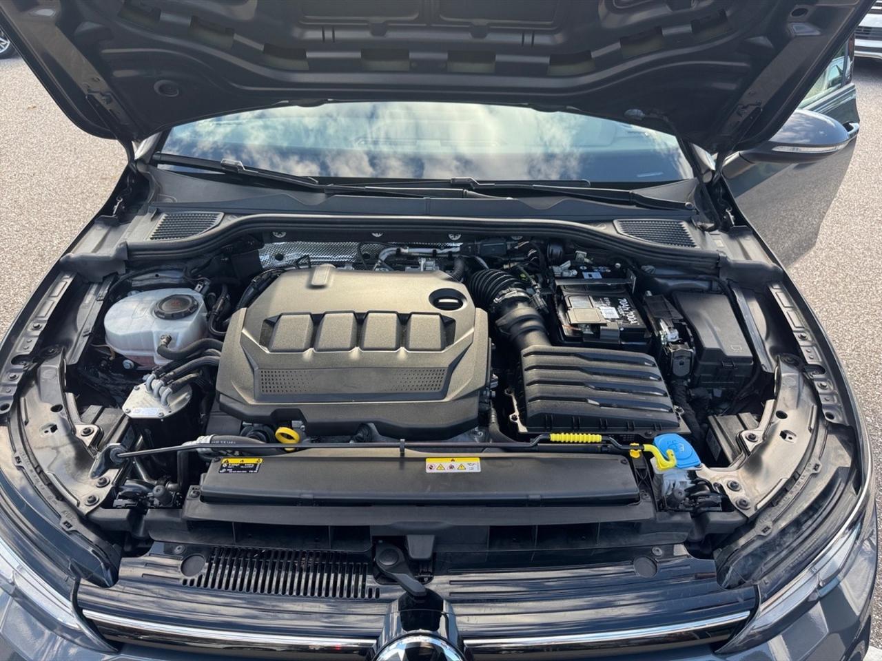 Volkswagen Golf variant 2.0 tdi life 115cv dsg