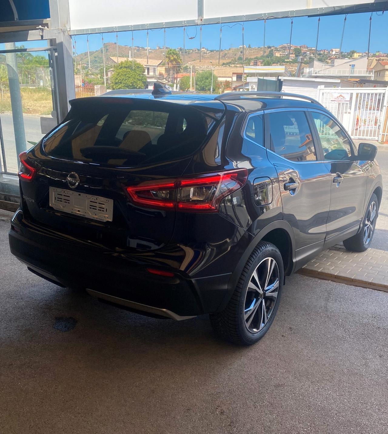 Nissan Qashqai 1.5 dCi N-Connecta