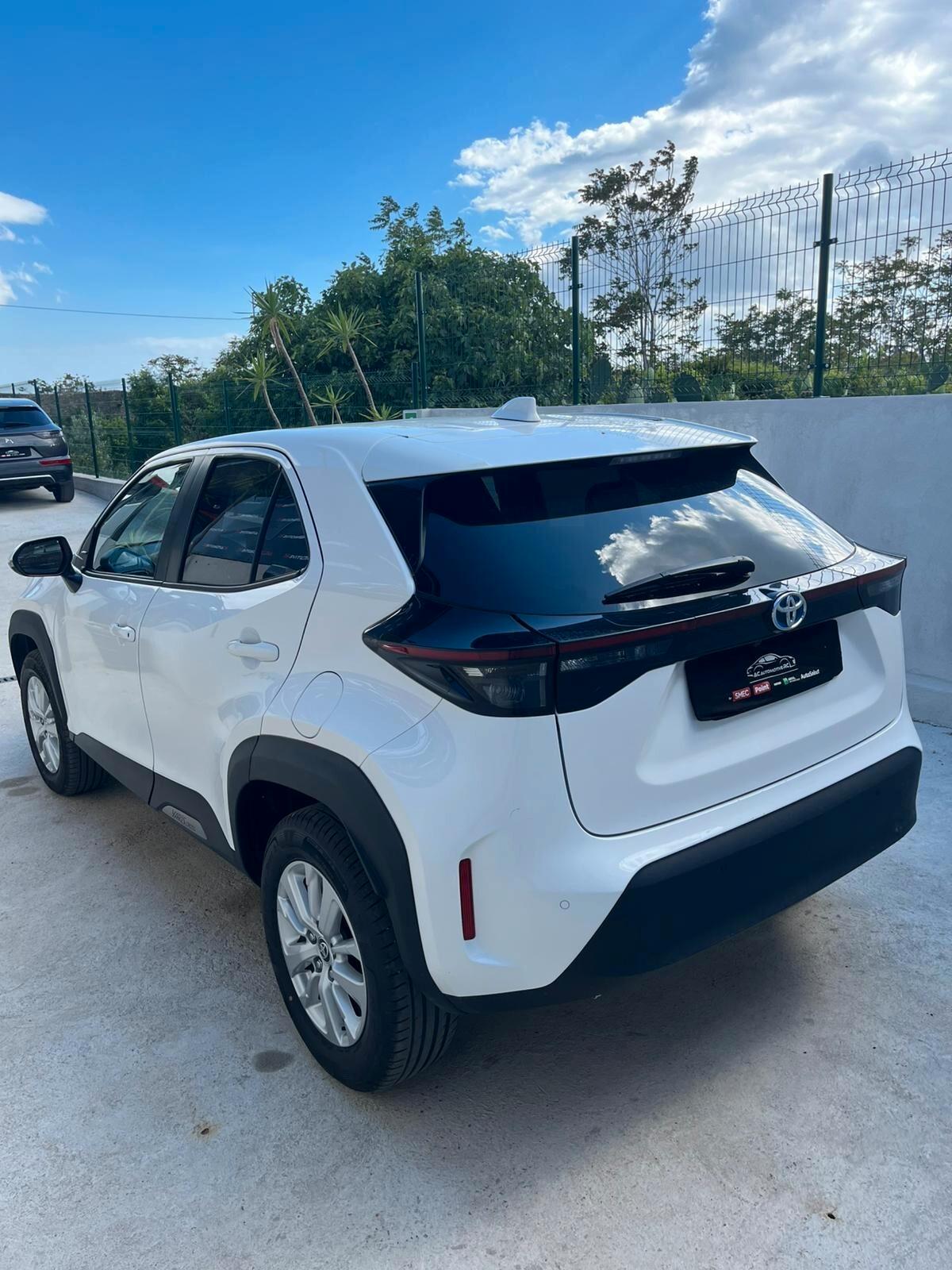 Toyota Yaris Cross 1.5 Hybrid 5p. E-CVT Business