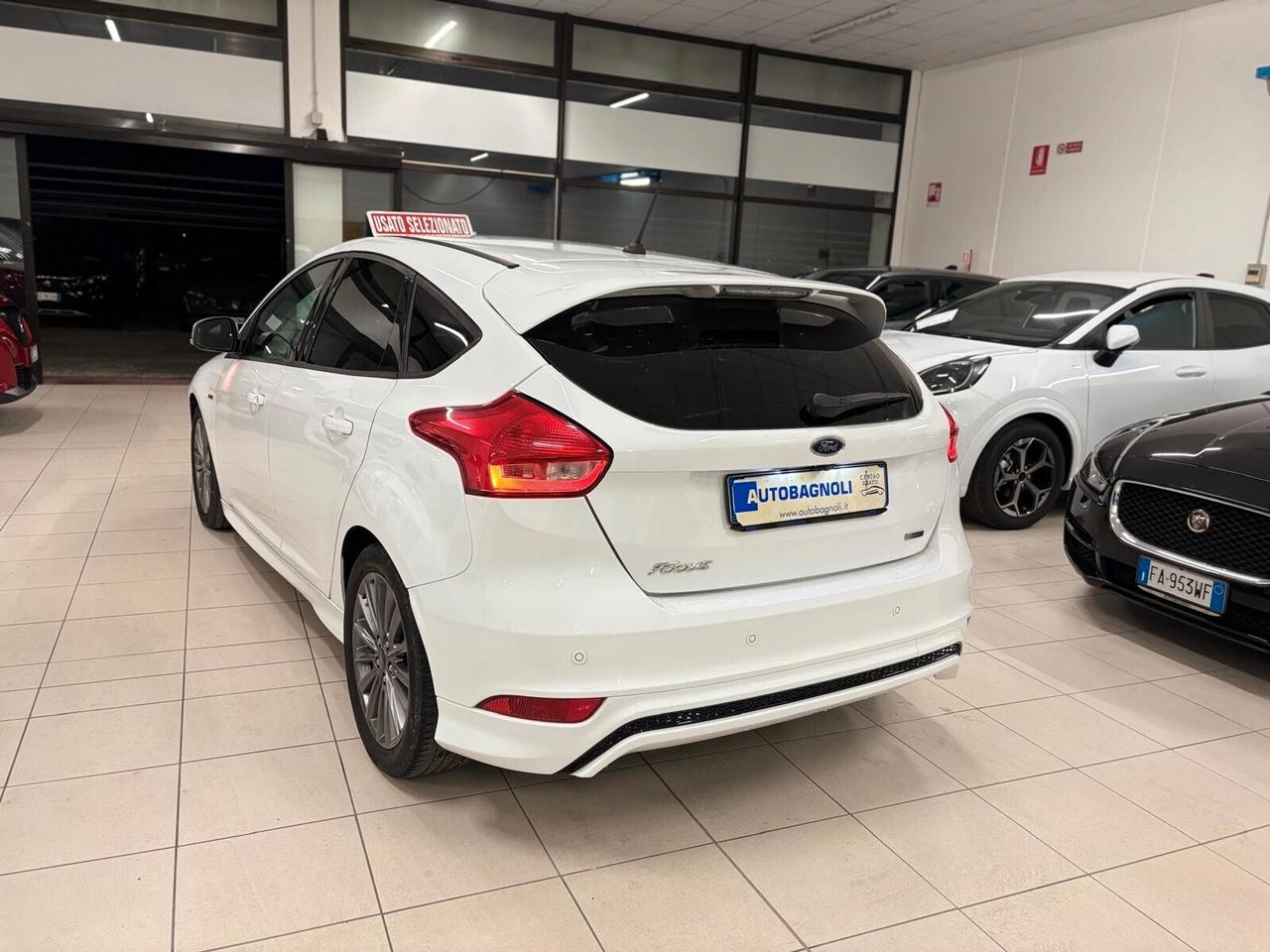 Ford Focus ST LINE 1.0 EcoBoost 125 CV 5 p.