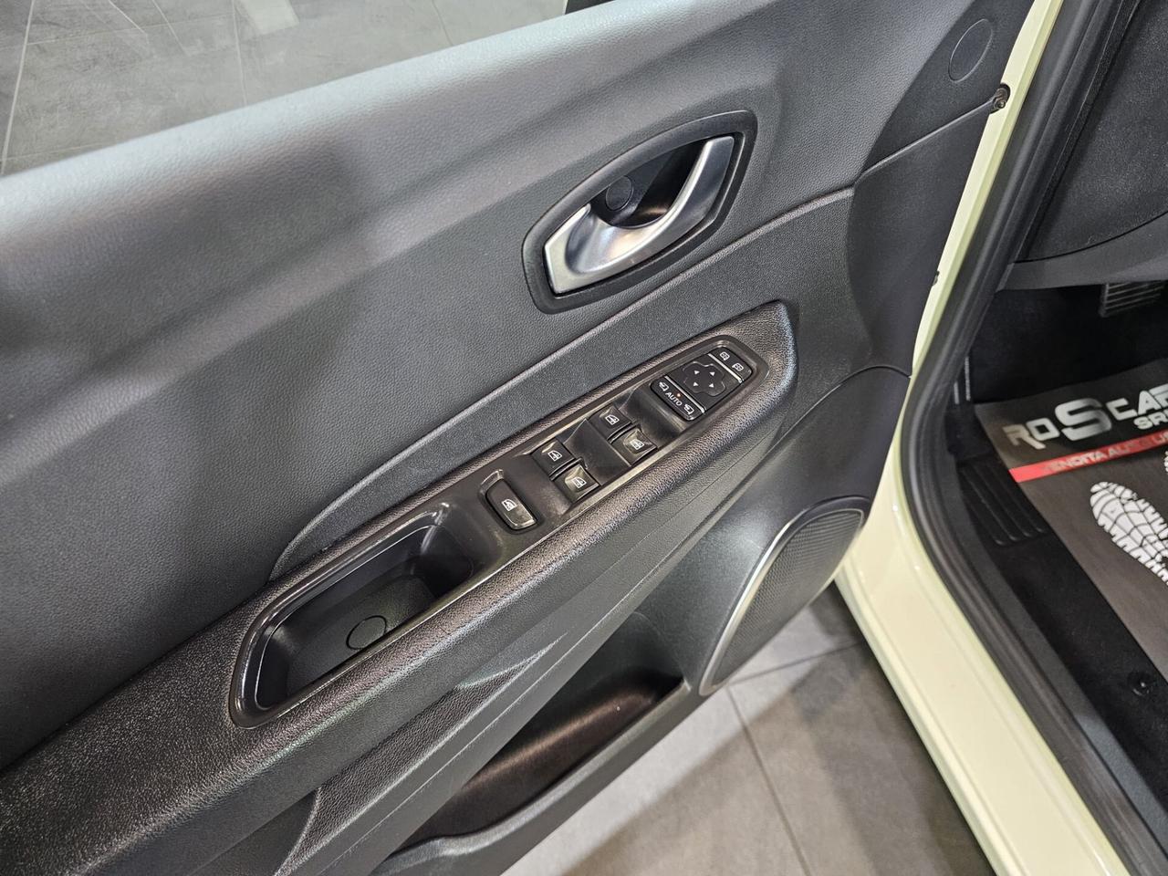 Renault Captur 1.5 dCi 90 CV EDC Energy Intens