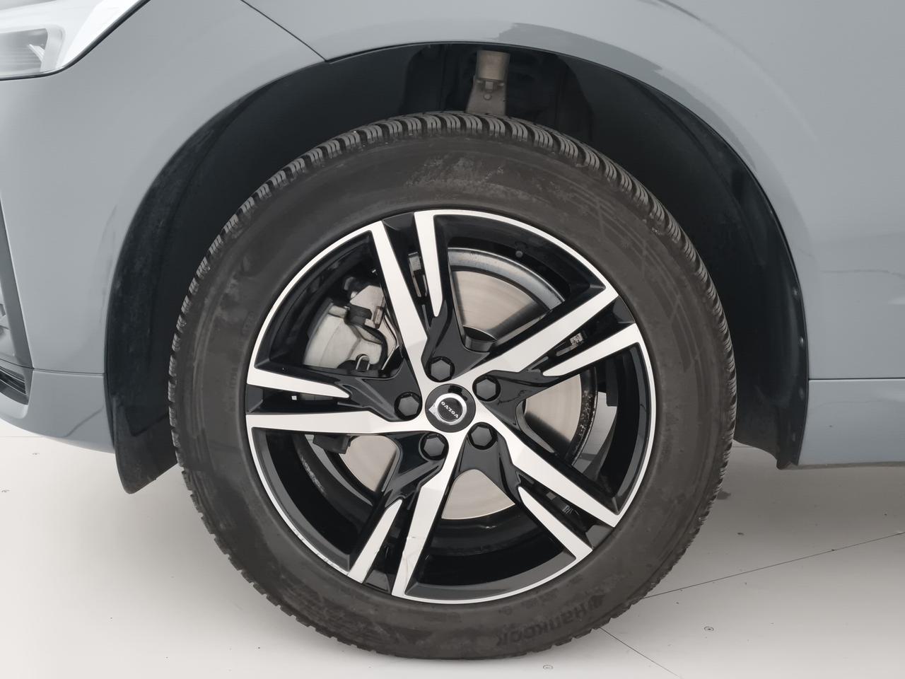 Volvo XC60 2.0 b4 Plus Dark awd