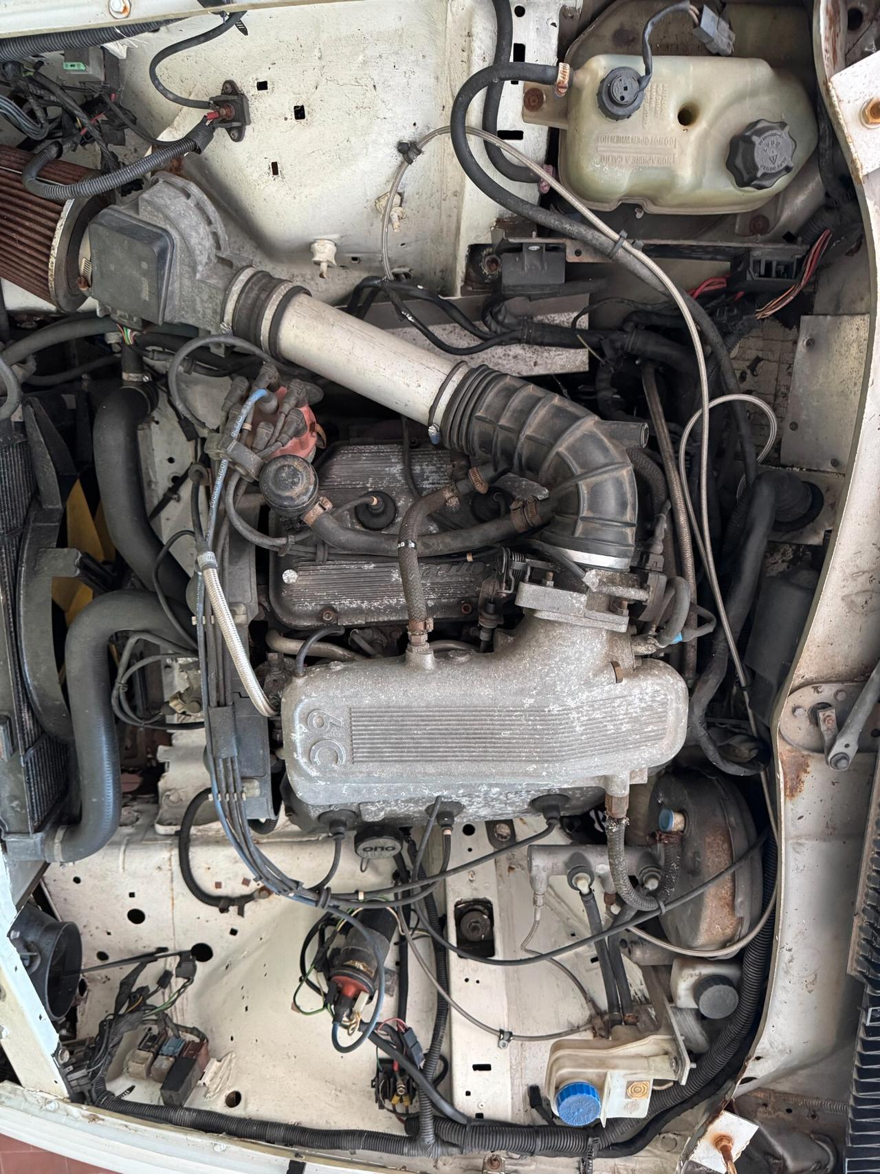 Alfa Romeo 75 3.0i V6 cat