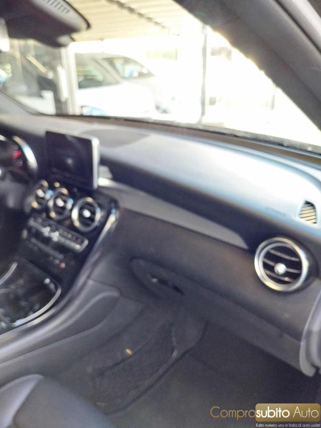 MERCEDES-BENZ GLC 220 d 4Matic Premium