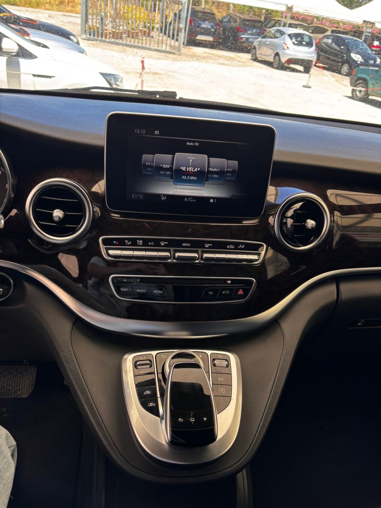 Mercedes-benz V 250 d Automatic Premium Extralong