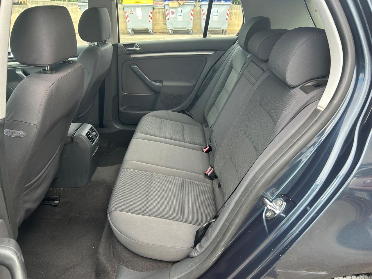 Volkswagen Golf 1.9 TDI 5p