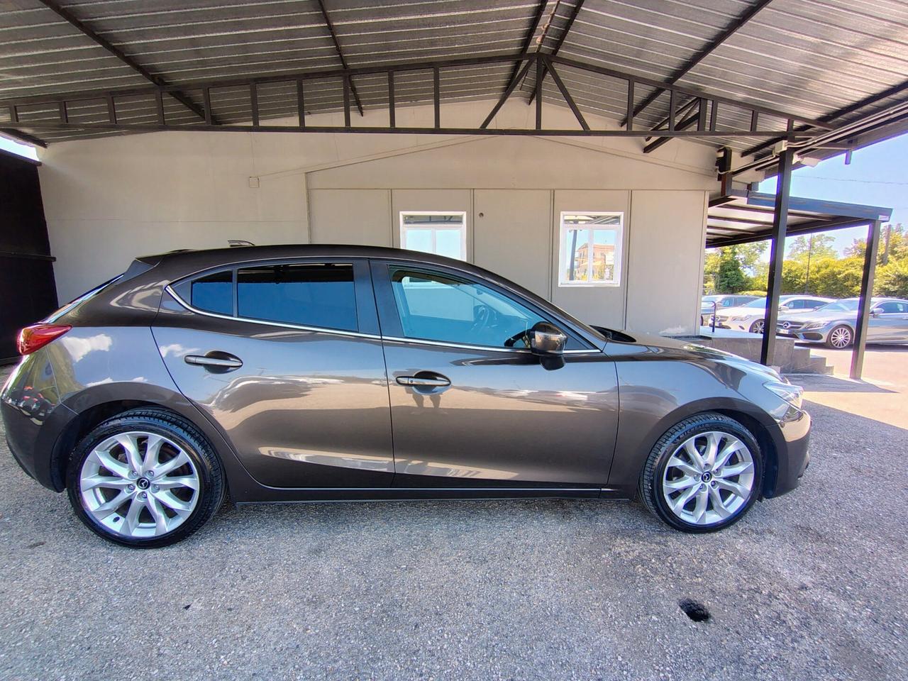 Mazda 3 Mazda3 2.2 Skyactiv-D Exceed