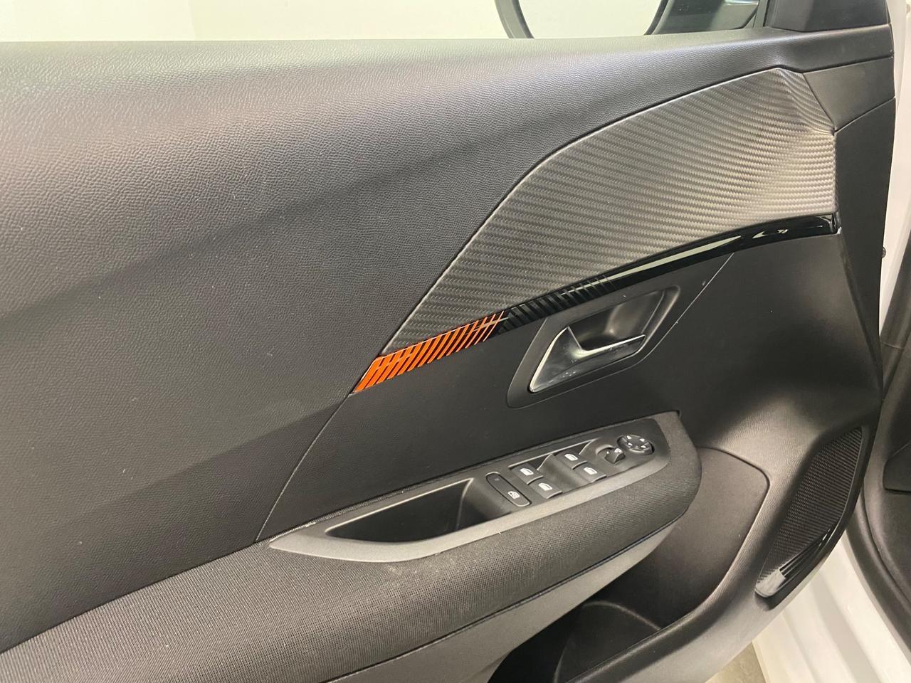 Peugeot 208 Active BlueHDI 100S/S