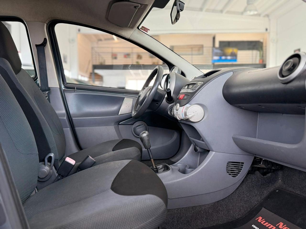 Toyota Aygo 1.0 Benzina 68cv 5porte sol 2006