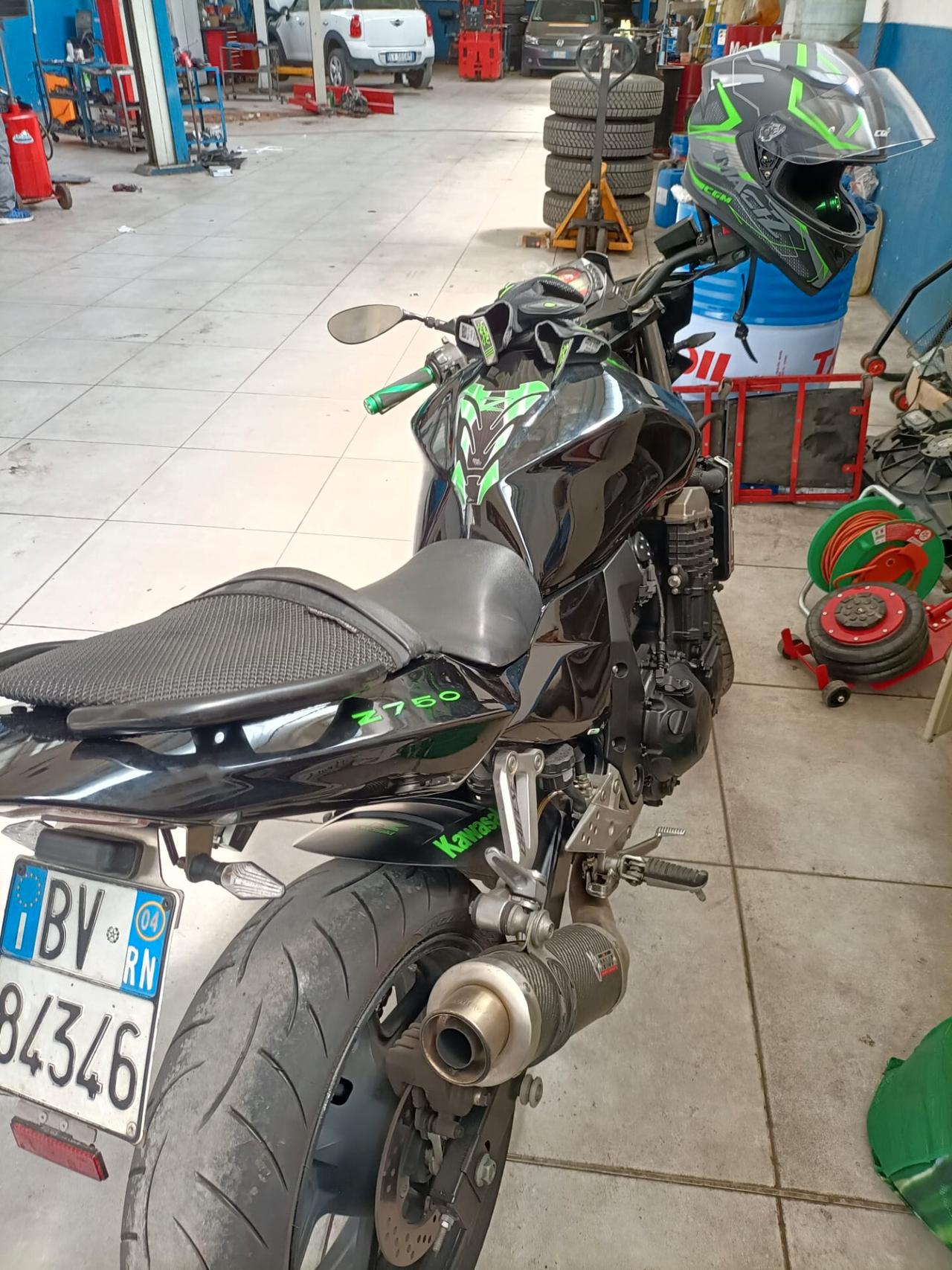 Kawasaki Z 750 Naked