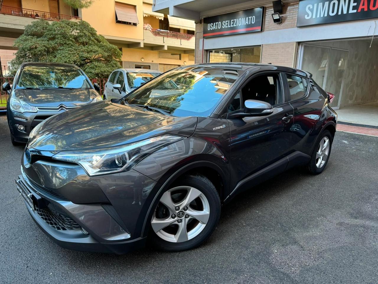 Toyota C-HR 1.8 Hybrid E-CVT Business