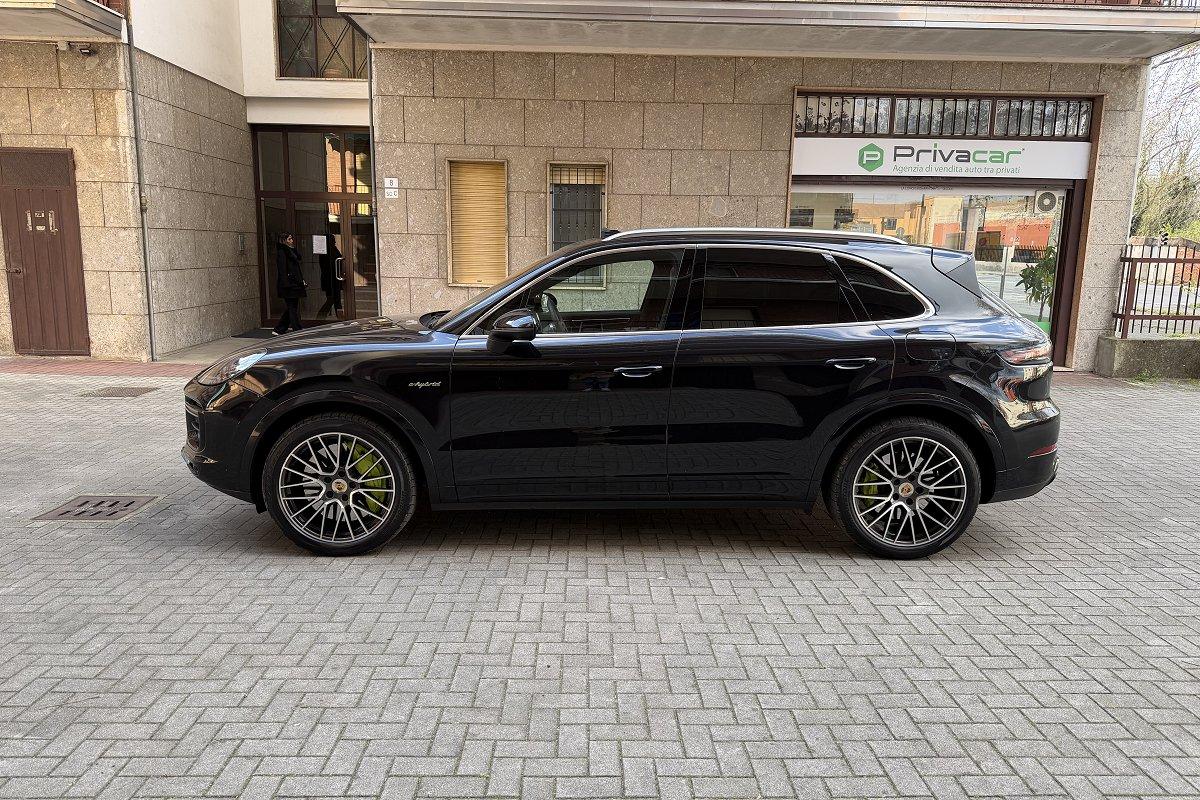 PORSCHE Cayenne 3.0 V6 E-Hybrid