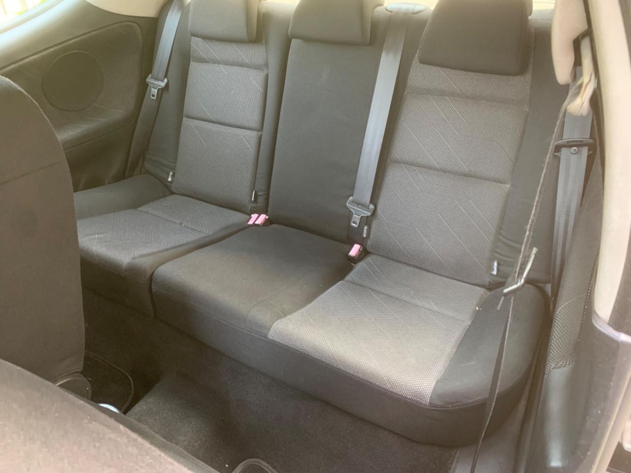 Peugeot 207 1.4 88CV 3p. ONE Line