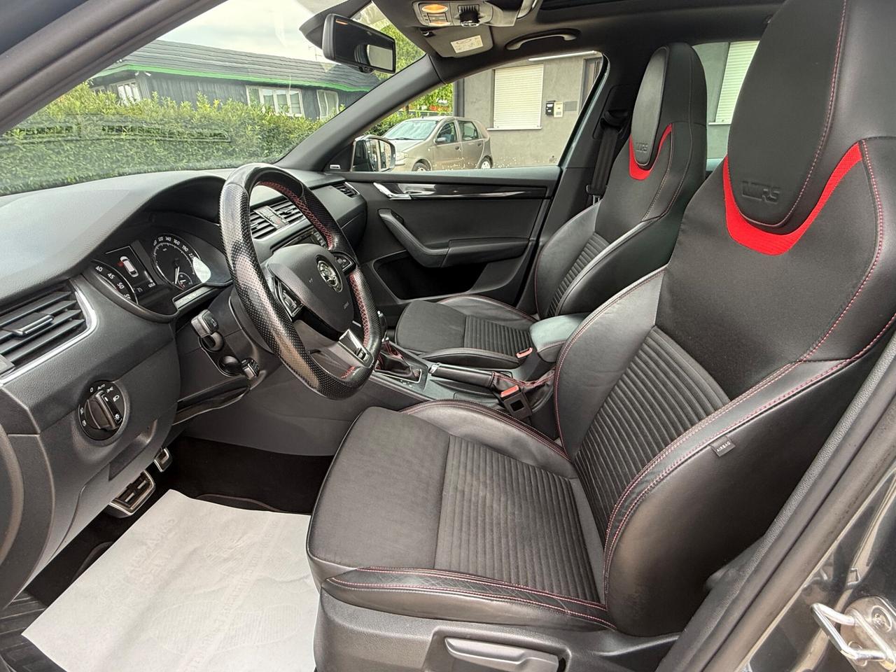 Skoda Octavia 2.0 TDI DSG Wagon VRS
