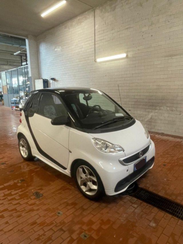 SMART ForTwo 1000 52 kW MHD coupé pulse