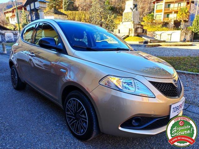 LANCIA Ypsilon 1.2 69 CV 5 porte GPL Ecochic Gold