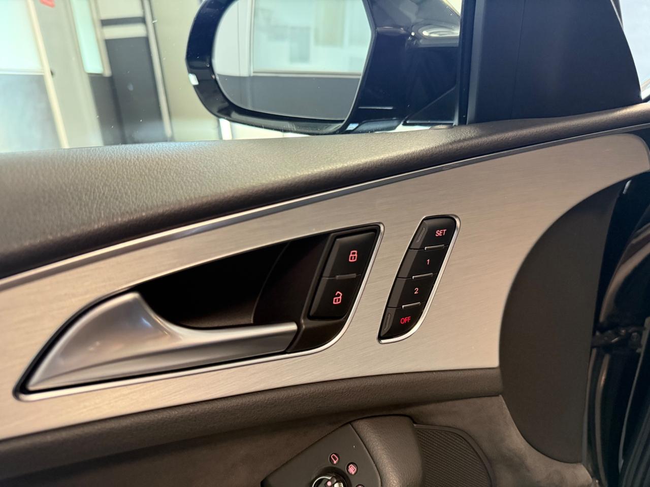 Audi A6 3.0 218cv quattro S-Line Sedili a guscio Tetto