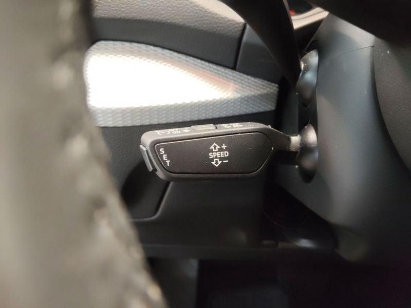 Audi Q2 Q2 35 1.5 tfsi Business Advanced s-tronic