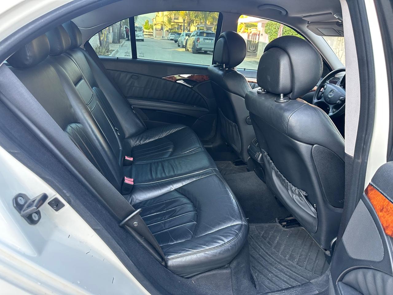 Mercedes-benz E 220 200 CDI cat EVO Elegance