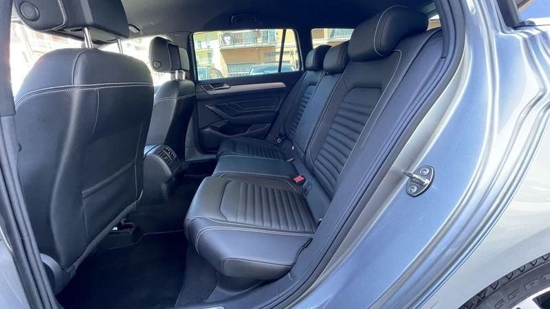 Volkswagen Passat 2.0 TDI SCR EVO DSG Executive BMT