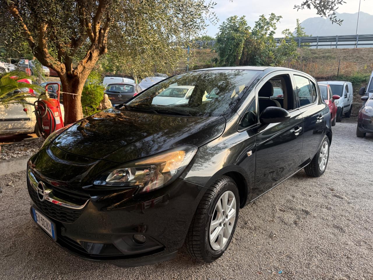 Opel Corsa 1.2 benzina gpl