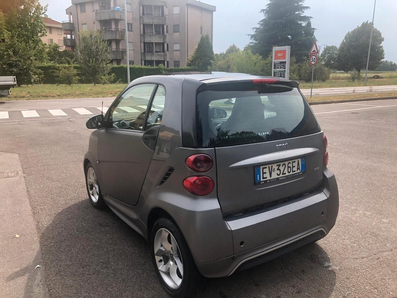 Smart ForTwo 1000 52 kW MHD coupé passion