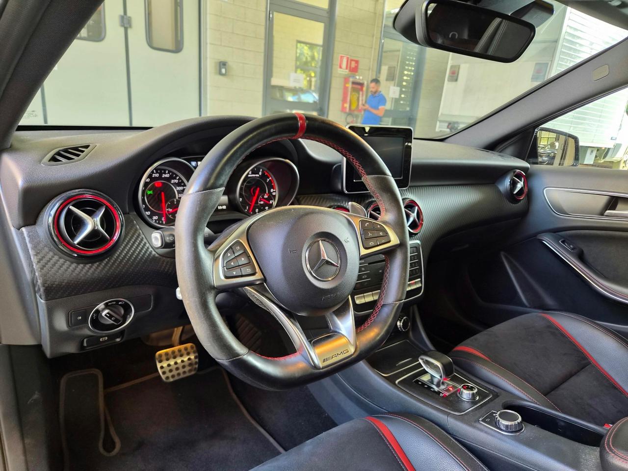 Mercedes-benz A 45 AMG Classe - W176 4matic 381cv auto