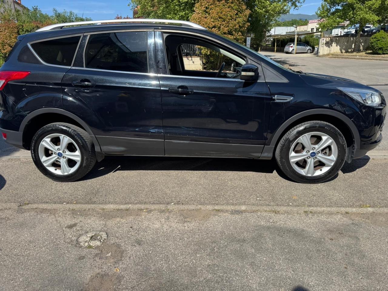 Ford Kuga 2.0 TDCI 163 CV 4WD Powershift Titanium