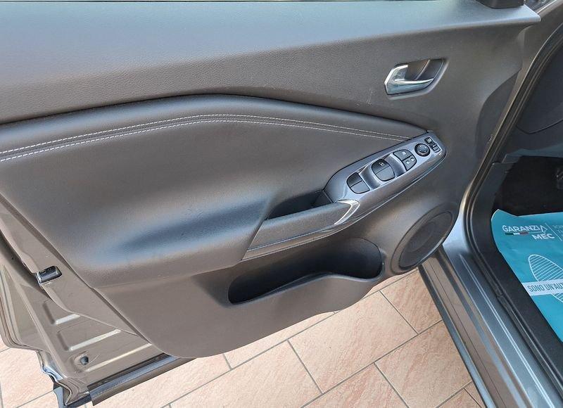 Nissan Juke Juke 1.6 Hybrid 94cv N-Connecta
