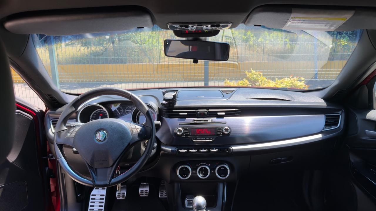 Alfa Romeo Giulietta 1.4 Turbo MultiAir Exclusive 2013