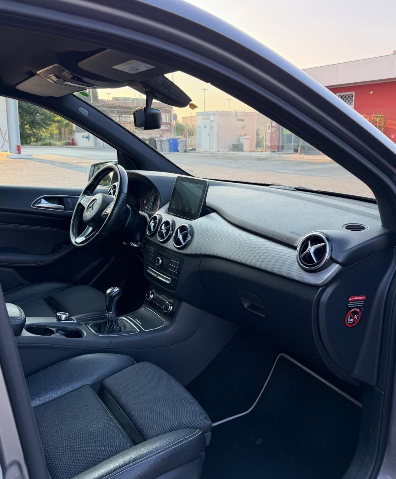 Mercedes-benz B 200 d Automatic 4Matic Premium