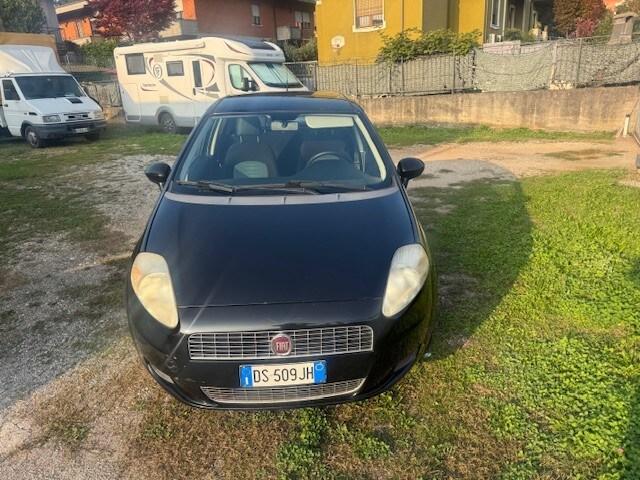 FIAT Grande Punto Grande Punto 1.4 5 porte Dyna...