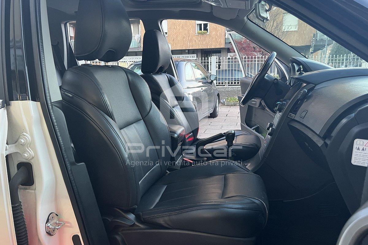 MAHINDRA XUV500 2.2 16V AWD W10