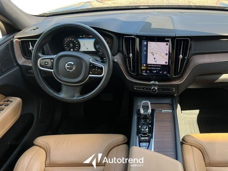 Volvo XC60 B5 235+14 CV AWD Mild Hybrid Diesel Automatico Inscription