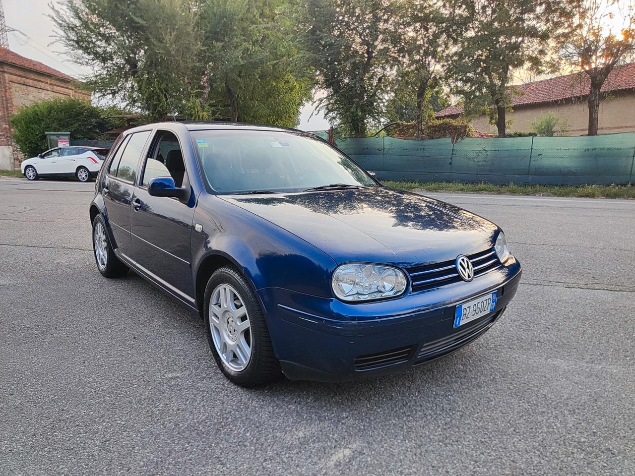 Volkswagen Golf 1.6 benzina GPL 137.000 KM