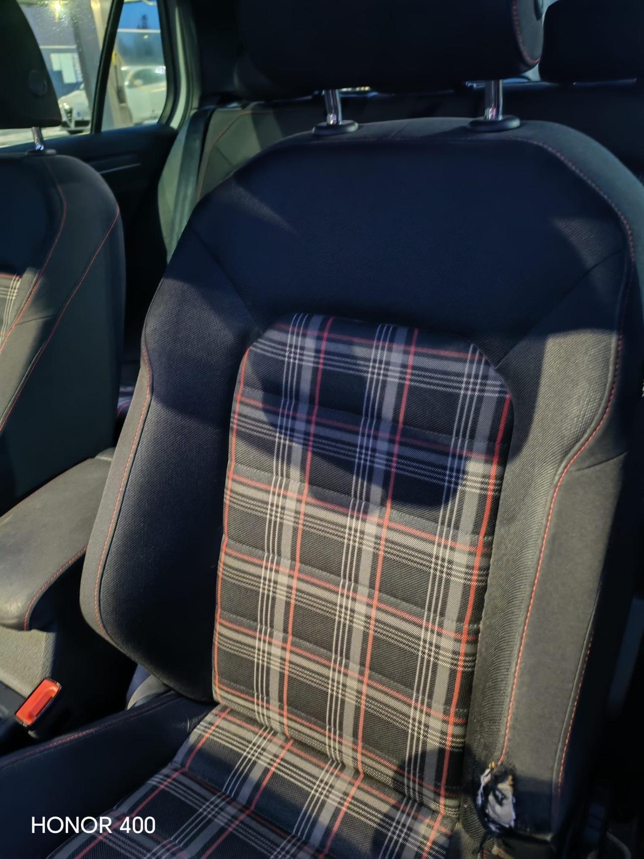 Volkswagen Golf GTI Performance 2.0 245 CV TSI DSG 5p. BMT