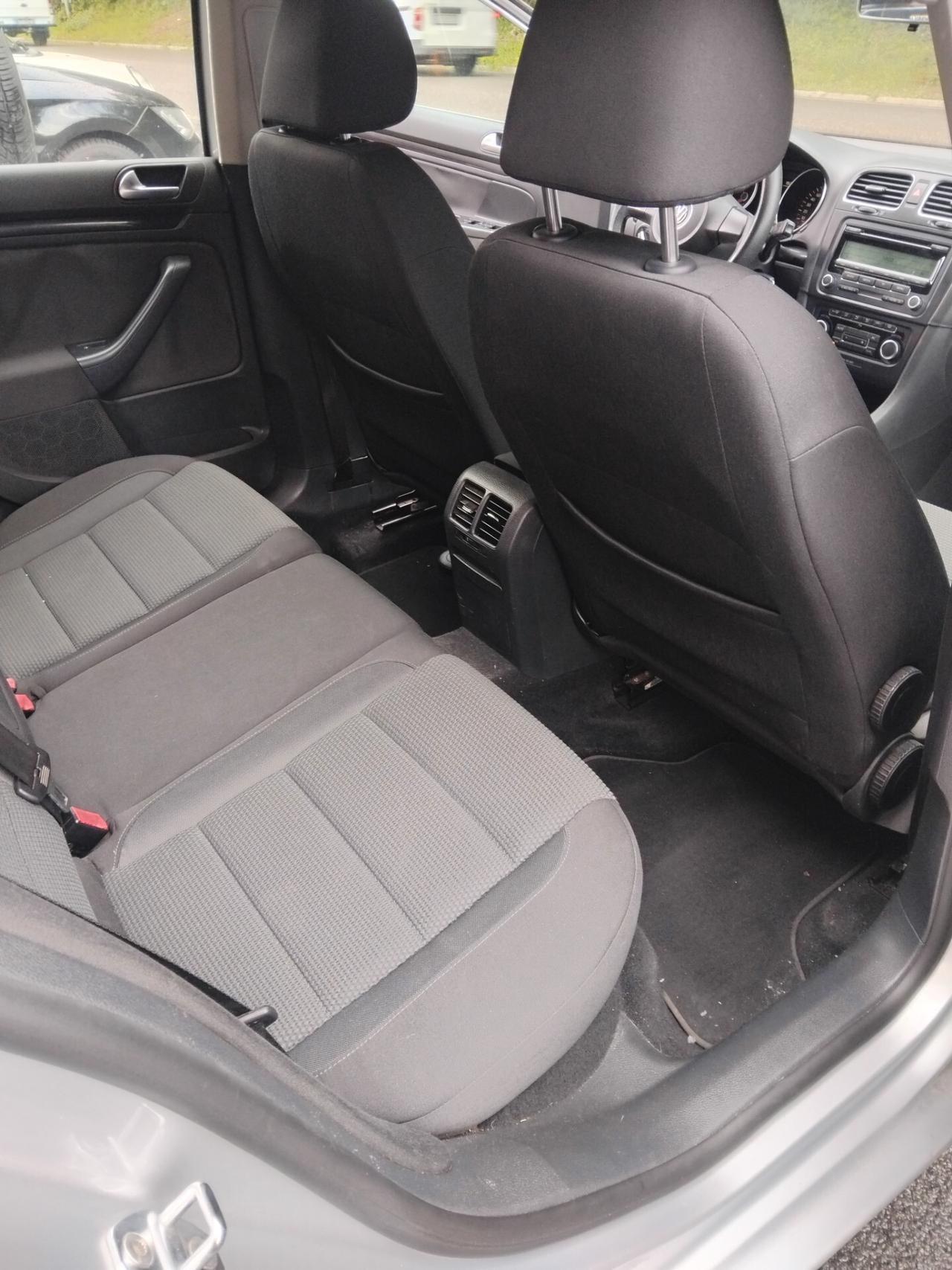 Volkswagen Golf Variant 1.6 TDI DPF Comfortline