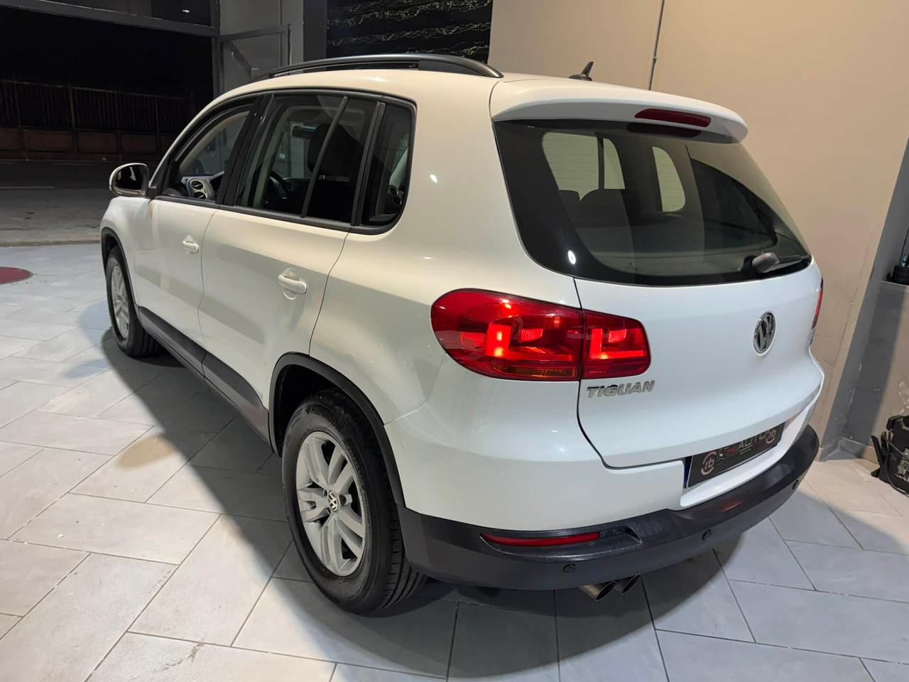 Volkswagen Tiguan 2.0 TDI 110 CV SOLAMENTE 114MILA KM