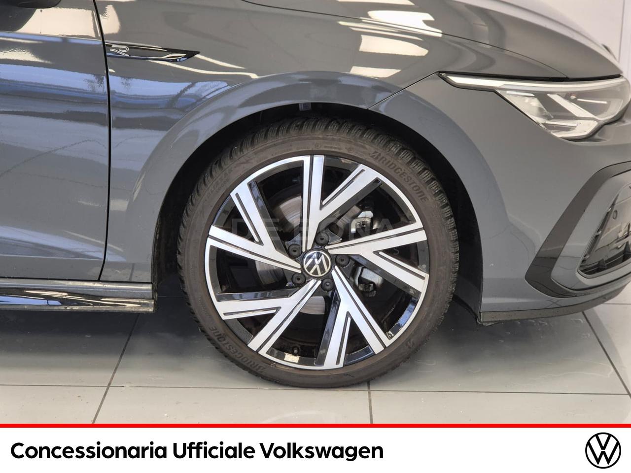 Volkswagen Golf 1.5 etsi evo r-line 150cv dsg