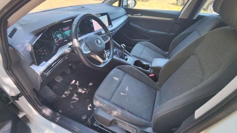 Volkswagen Golf 1.5 Life 130CV