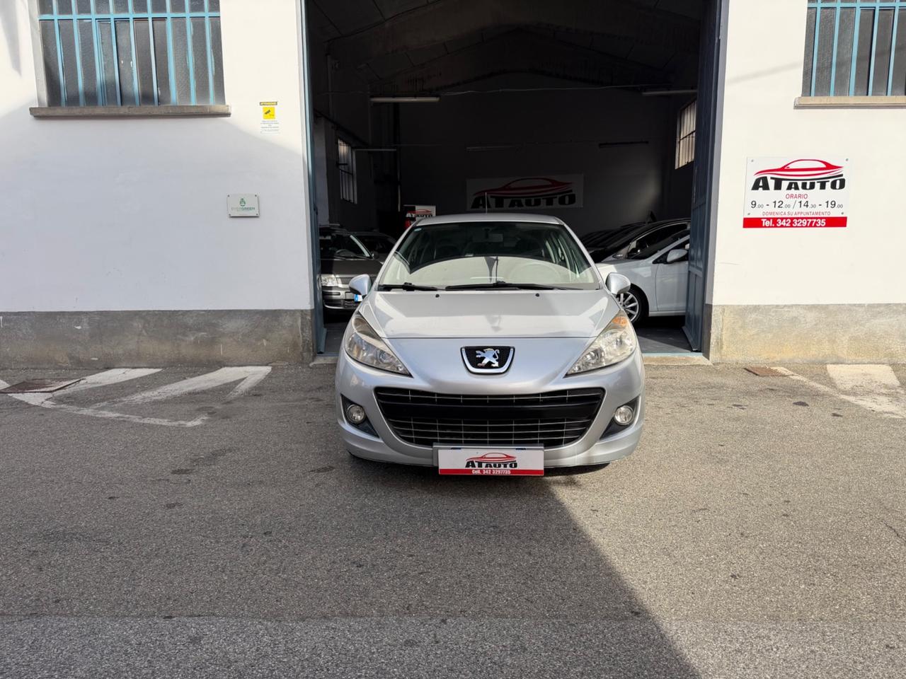 Peugeot 207 1.4 HDi 70CV 5p.